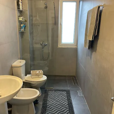 Agnesa Apartman Gramsh