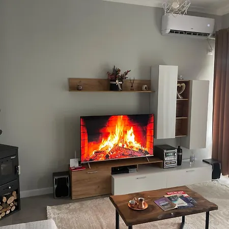 Agnesa Apartman *